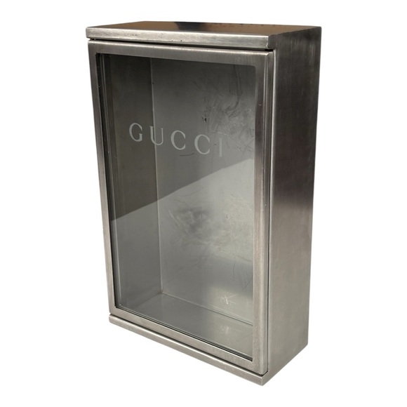 Gucci Made in Italy stainless steel retail counter display merchandise case - Picture 2 of 15